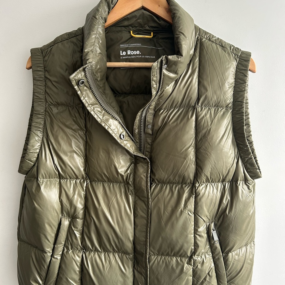 Lolë Rose Down Puffer Vest